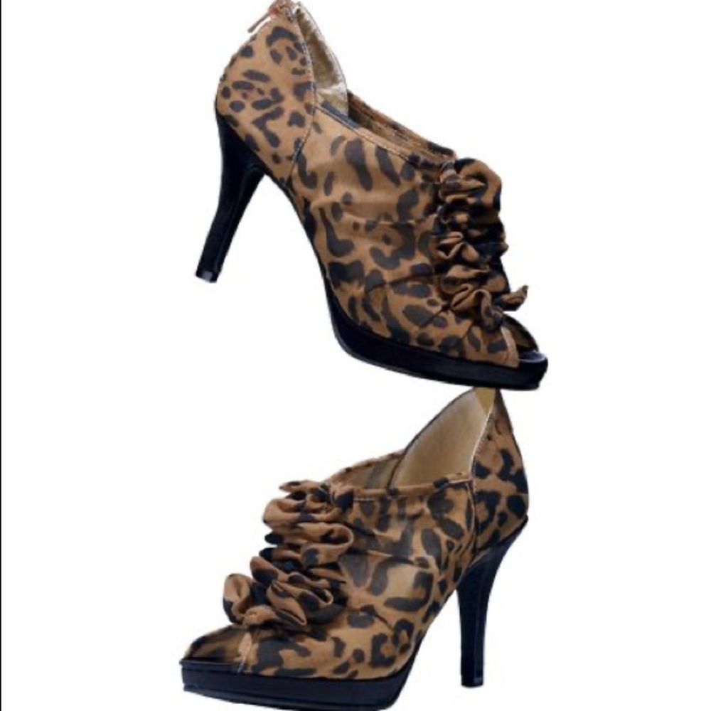 New/Never Used- Sheer leopard ruffle shoes
